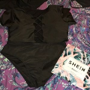 SHEIN short-sleeved bikini